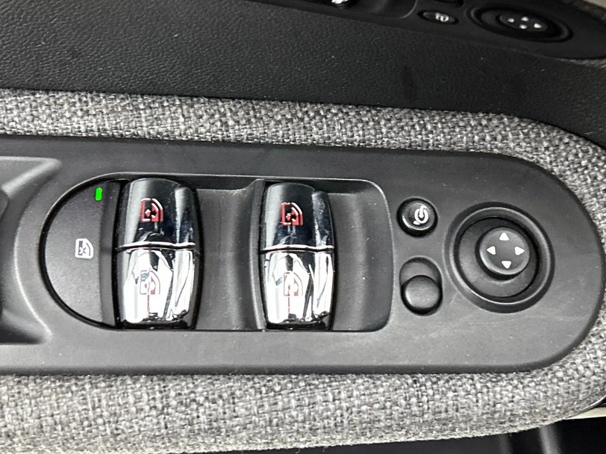 1.5 Cooper ALL4 Salt CAMERA | HEAD-UP | NAVI