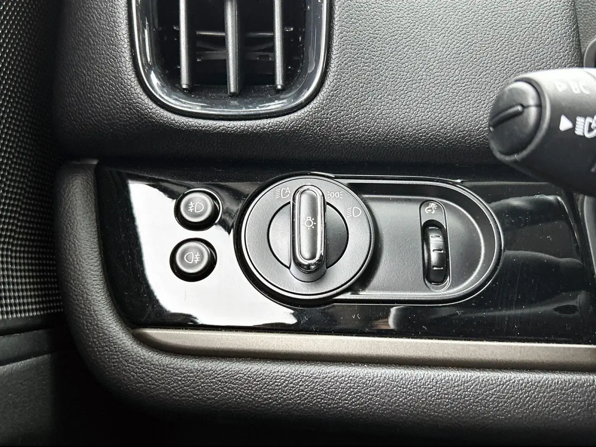 1.5 Cooper ALL4 Salt CAMERA | HEAD-UP | NAVI