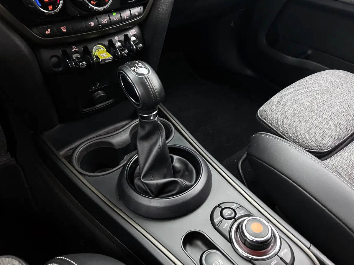 1.5 Cooper ALL4 Salt CAMERA | HEAD-UP | NAVI
