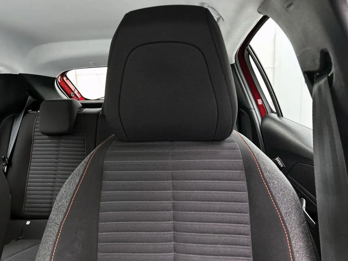1.2 100pk AUT. Allure NAVI & CARPLAY | CRUISE