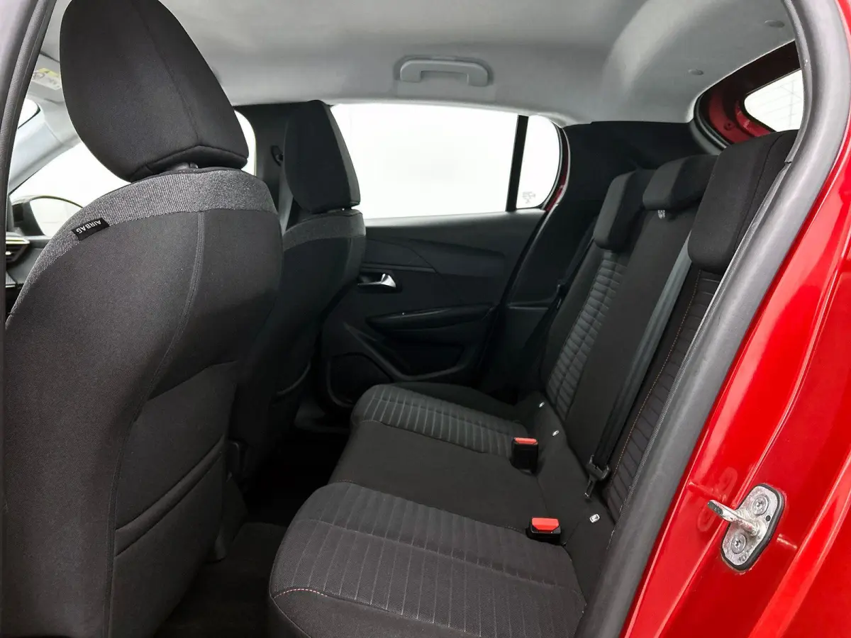 1.2 100pk AUT. Allure NAVI & CARPLAY | CRUISE