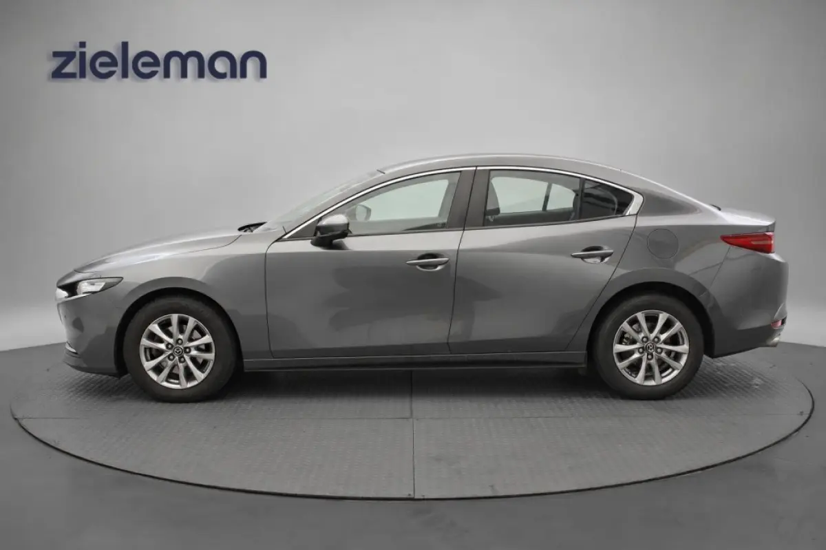 2.0 e-SkyActiv-X M Hybrid 180 Comfort met Bose - Carplay, Camera, Stoelverw.