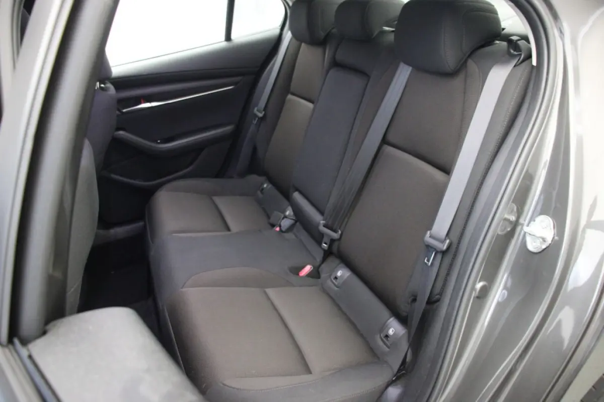 2.0 e-SkyActiv-X M Hybrid 180 Comfort met Bose - Carplay, Camera, Stoelverw.
