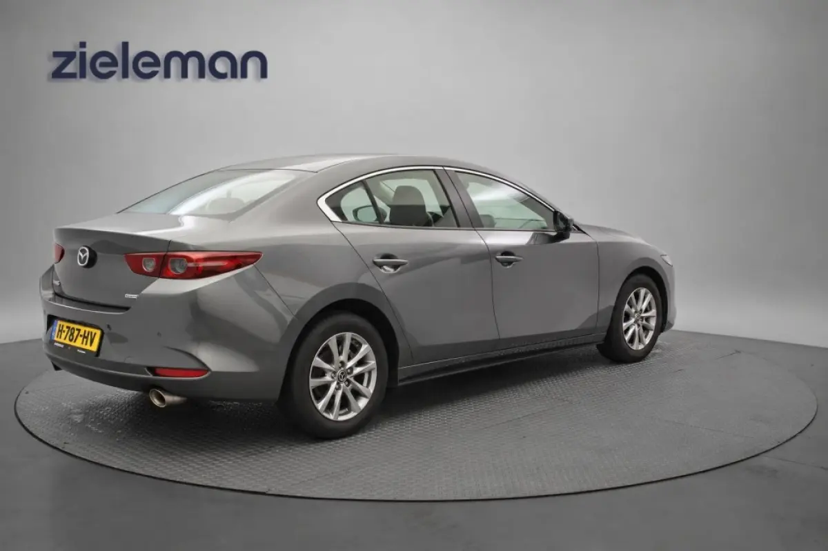 2.0 e-SkyActiv-X M Hybrid 180 Comfort met Bose - Carplay, Camera, Stoelverw.