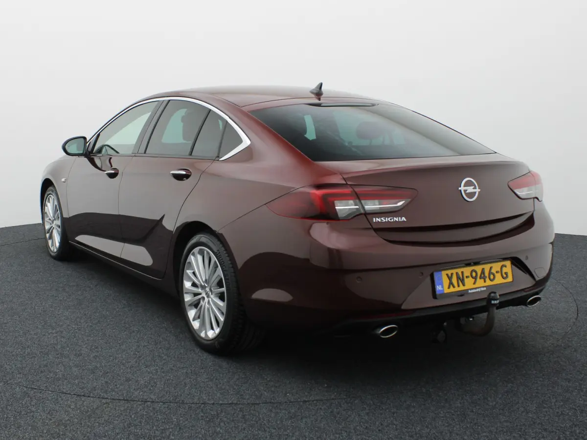 1.6 Turbo Innovation | AGR Stoelen | Stoelverwarming\Koeling | Camera | Apple \ Android Auto | Trekhaak | Prijs Rijklaar!!