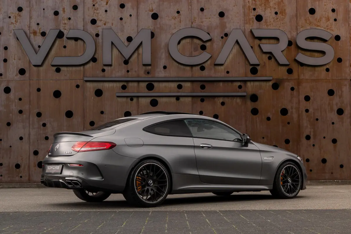 AMG 63 S | Keramisch | Drivers Package | Night | Carbon | HUD | 360° |