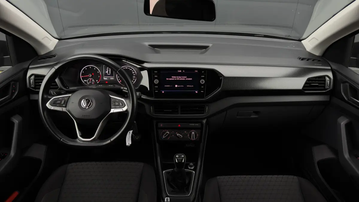 1.0 TSI Life | Camera | Apple Carplay | Side Assist |