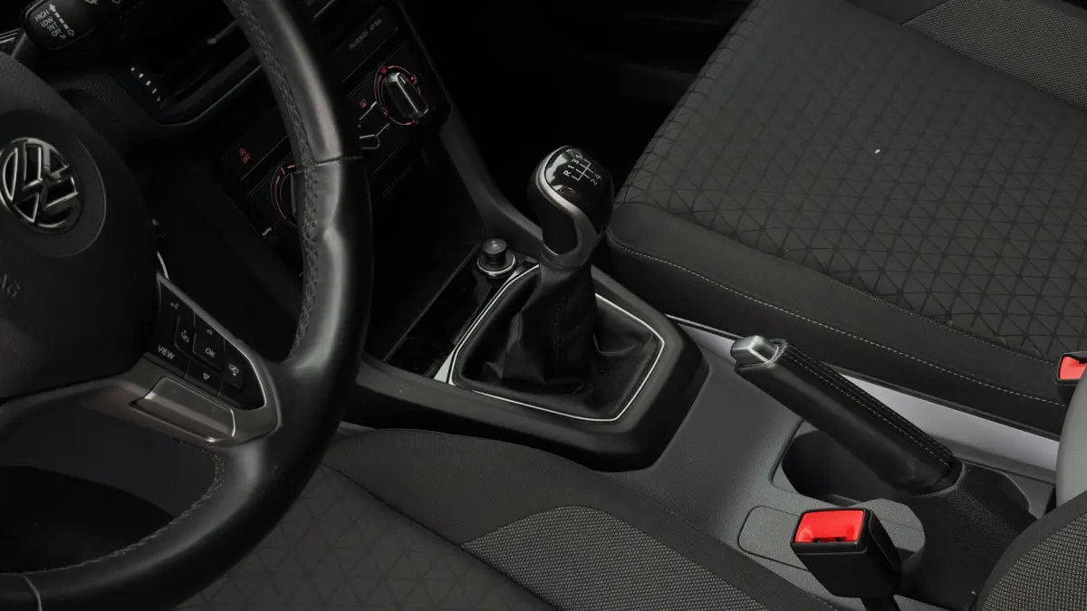 1.0 TSI Life | Camera | Apple Carplay | Side Assist |