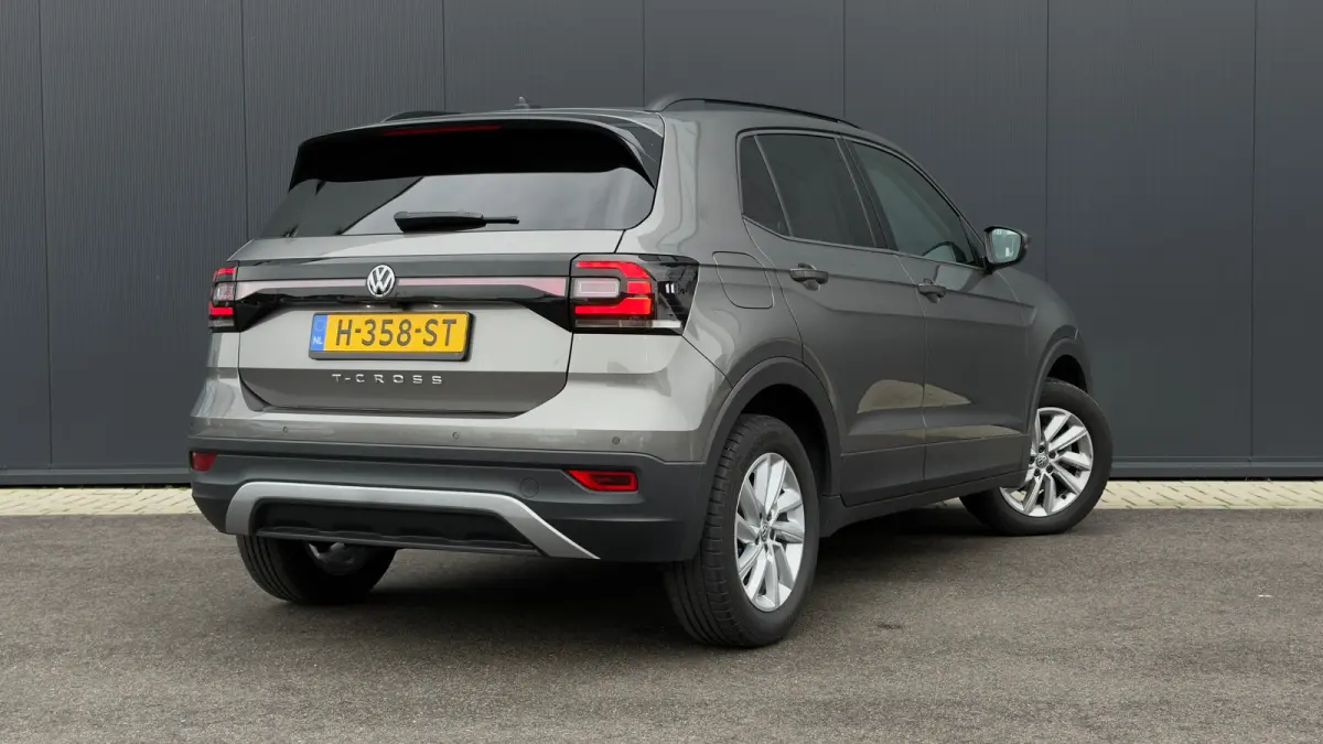 1.0 TSI Life | Camera | Apple Carplay | Side Assist |