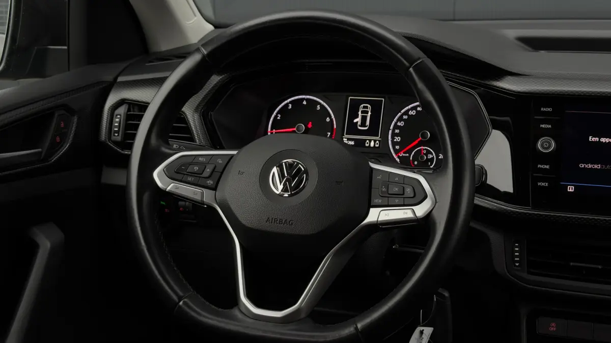 1.0 TSI Life | Camera | Apple Carplay | Side Assist |