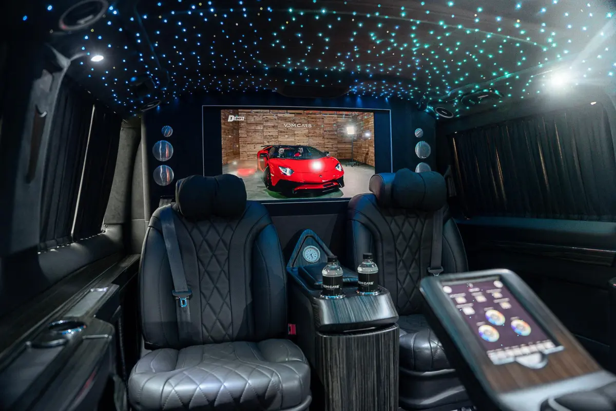 300d 4-MATIC Extra Lang | VIP | Koelbox | TV | Sterrenhemel | Massage |