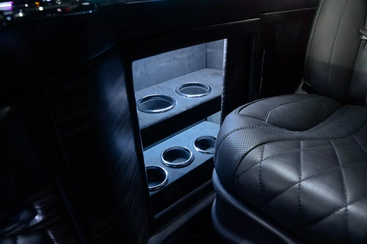 300d 4-MATIC Extra Lang | VIP | Koelbox | TV | Sterrenhemel | Massage |
