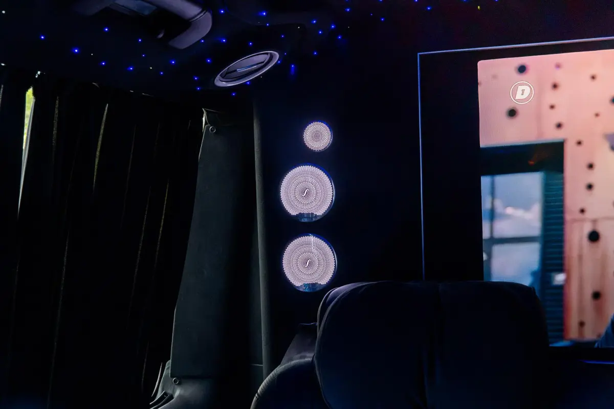 300d 4-MATIC Extra Lang | VIP | Koelbox | TV | Sterrenhemel | Massage |