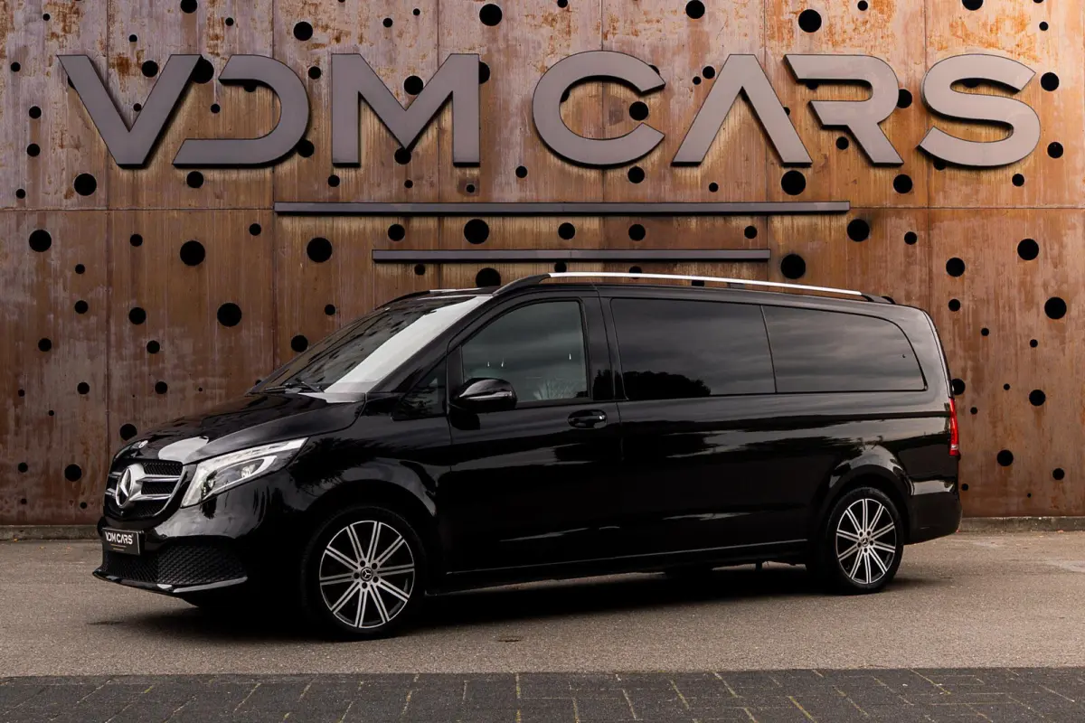 300d 4-MATIC Extra Lang | VIP | Koelbox | TV | Sterrenhemel | Massage |