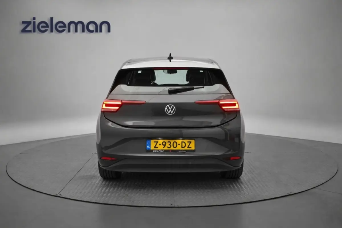 Pro S 77 kWh - Carplay, Camera, Stuur verw. SOH 90%
