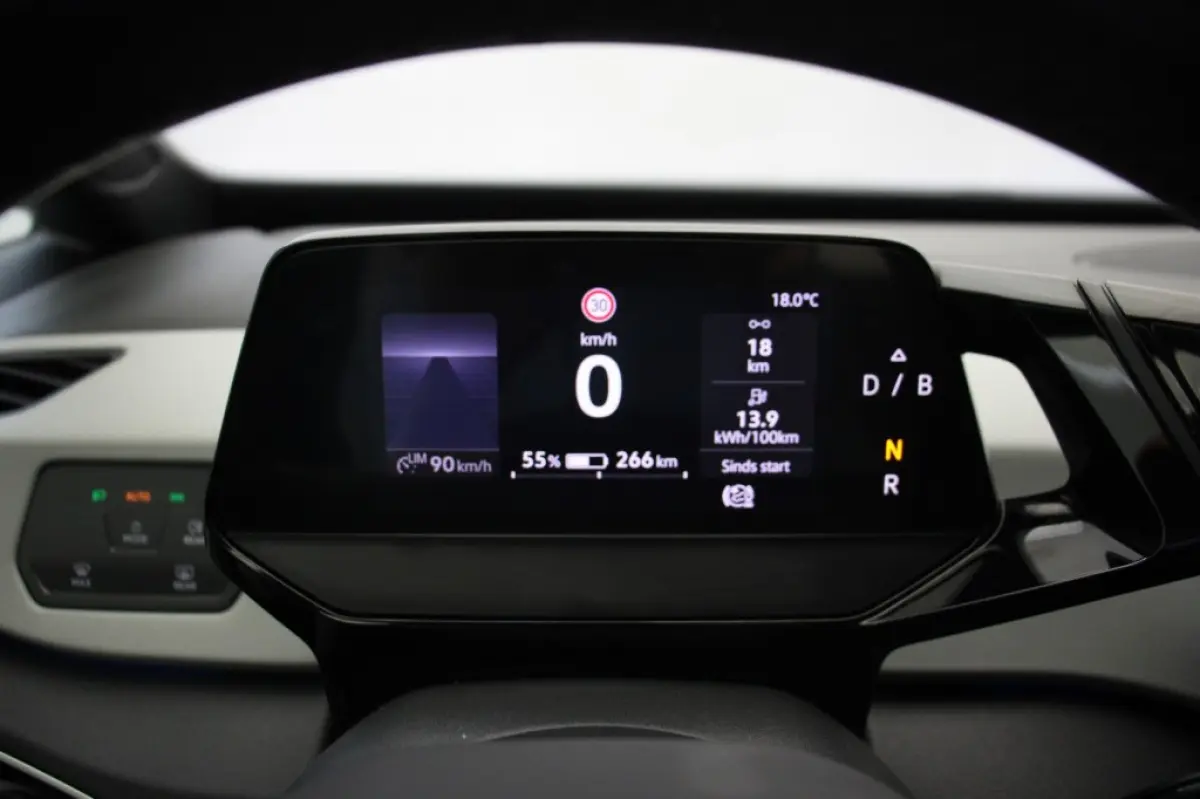 Pro S 77 kWh - Carplay, Camera, Stuur verw. SOH 90%