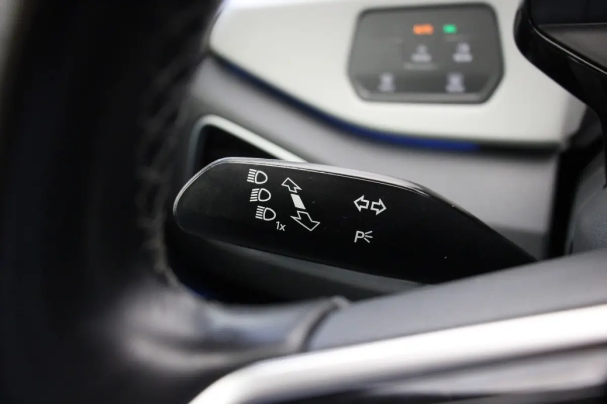 Pro S 77 kWh - Carplay, Camera, Stuur verw. SOH 90%