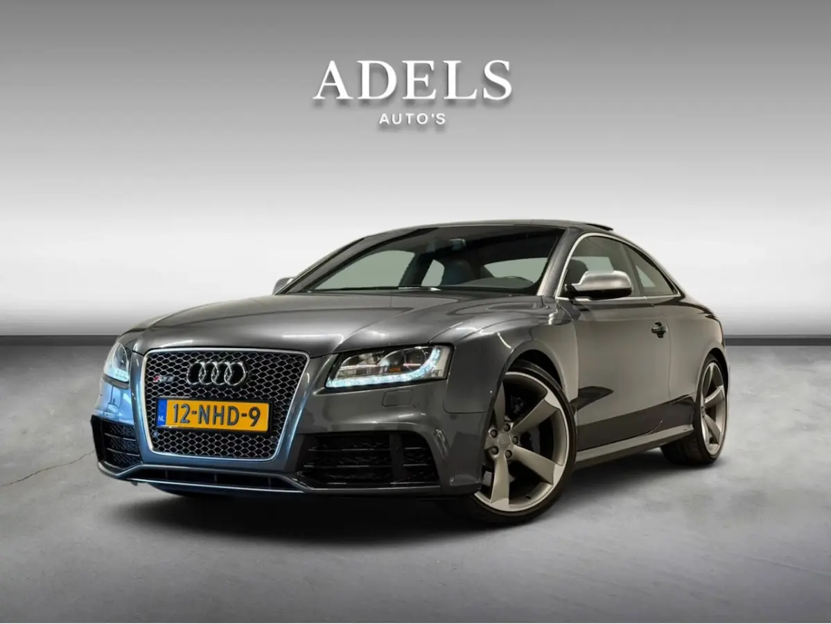 4.2 FSI RS 5 quattro