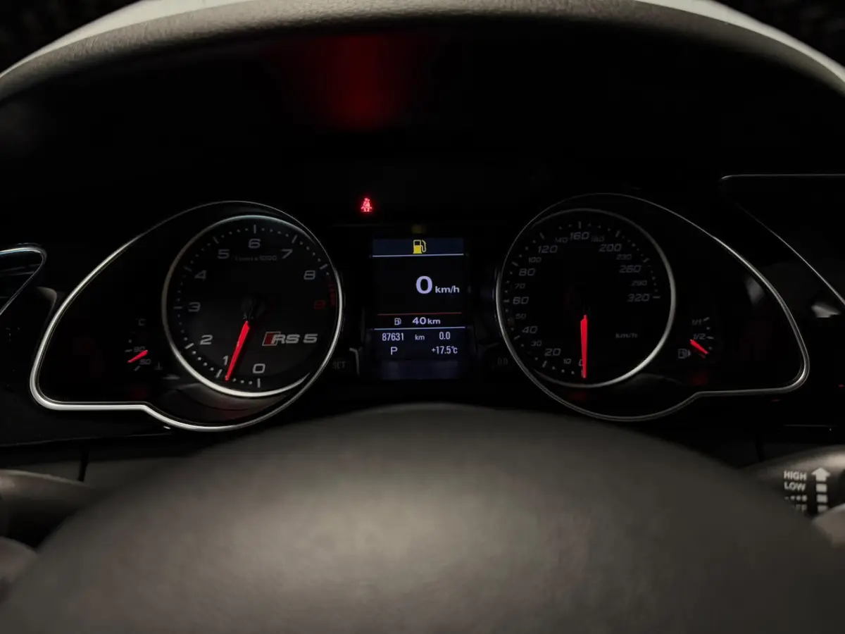 4.2 FSI RS 5 quattro