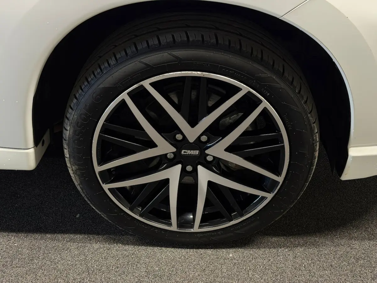 2.4 PHEV Intense