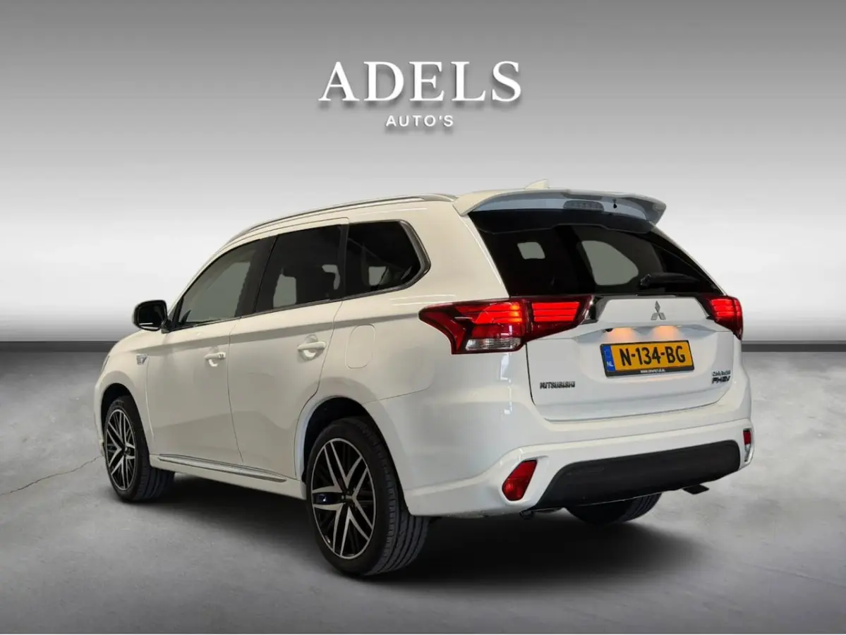2.4 PHEV Intense