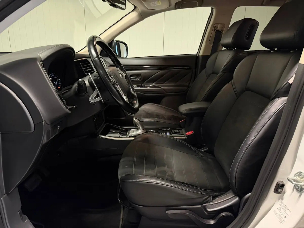 2.4 PHEV Intense