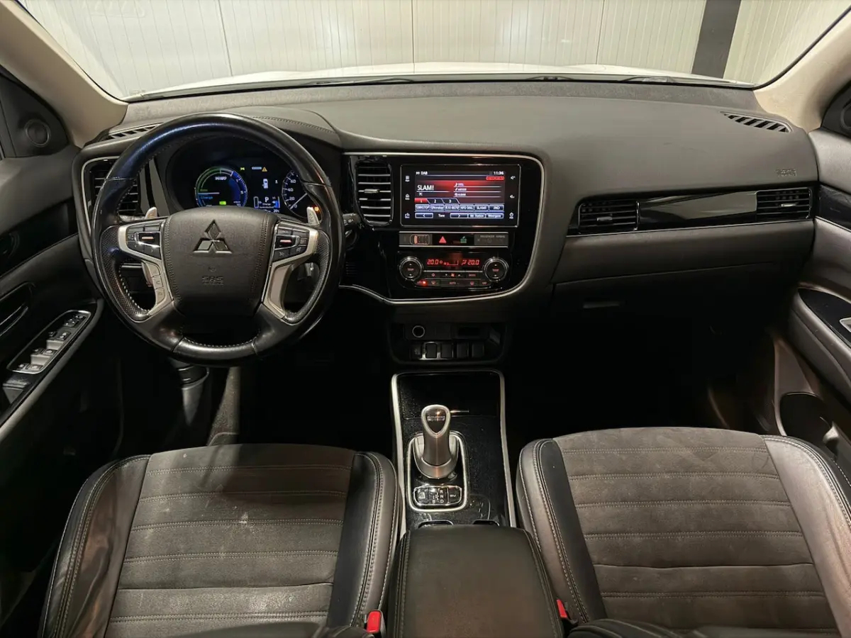 2.4 PHEV Intense