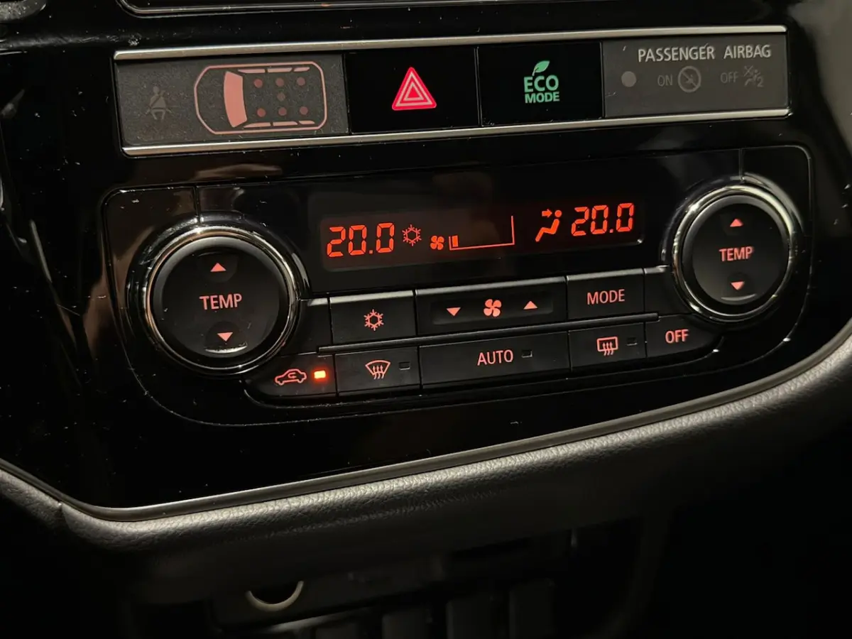 2.4 PHEV Intense