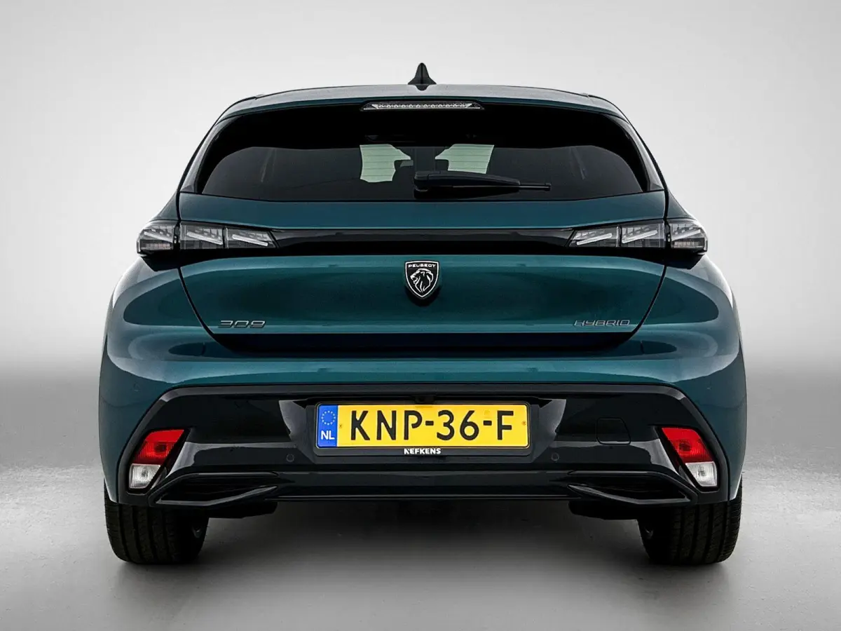 1.2 Hybrid 145pk GT Automaat | 360 Camera | Elektrische Bestuurdersstoel | Climate Control | Adaptieve Cruise Control | LED | 18"LMV | Keyless Entry/Start | Stuur/Stoelen Verwarmd | Apple Ca