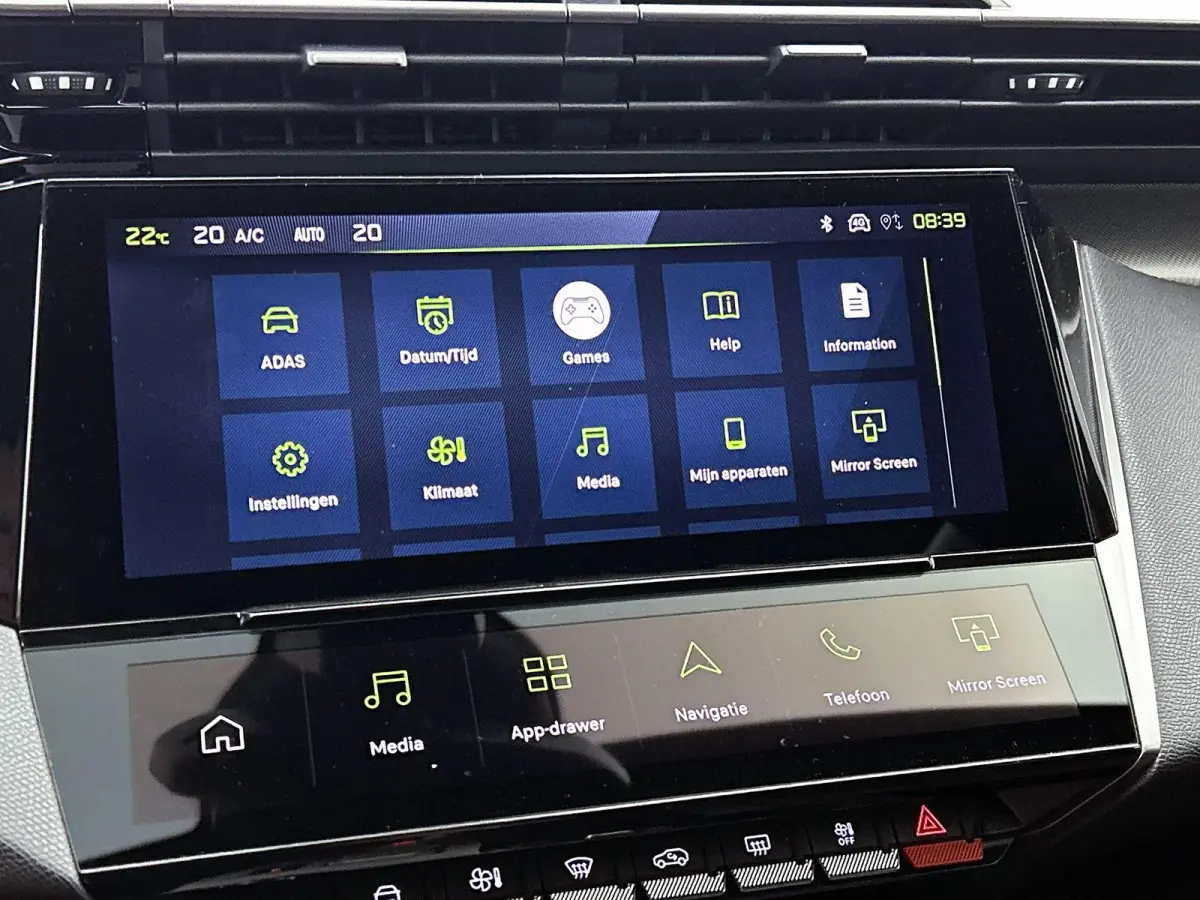1.2 Hybrid 145pk GT Automaat | 360 Camera | Elektrische Bestuurdersstoel | Climate Control | Adaptieve Cruise Control | LED | 18"LMV | Keyless Entry/Start | Stuur/Stoelen Verwarmd | Apple Ca