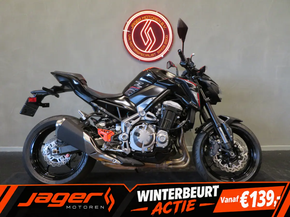 Z900 NIEUWSTAAT!