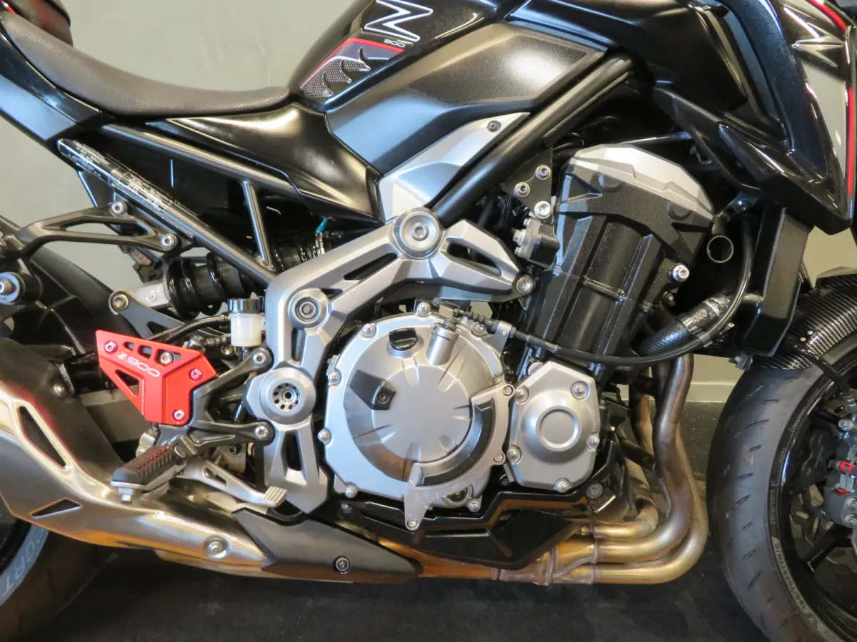Z900 NIEUWSTAAT!