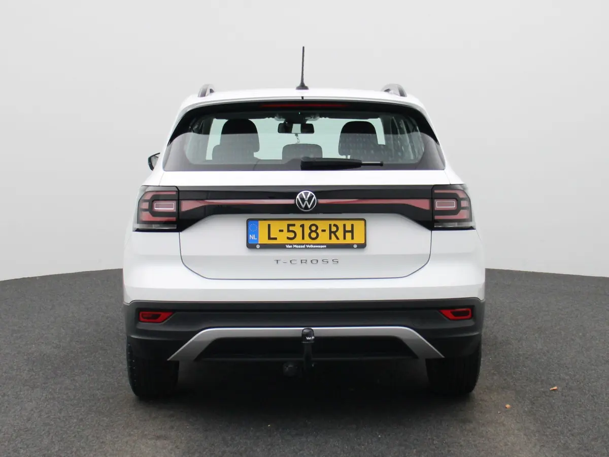 1.0 TSI Life 95 PK | Trekhaak | Airco | Apple Carplay | Android Auto | Adaptive Cruise Control | Lichtmetalen velgen |