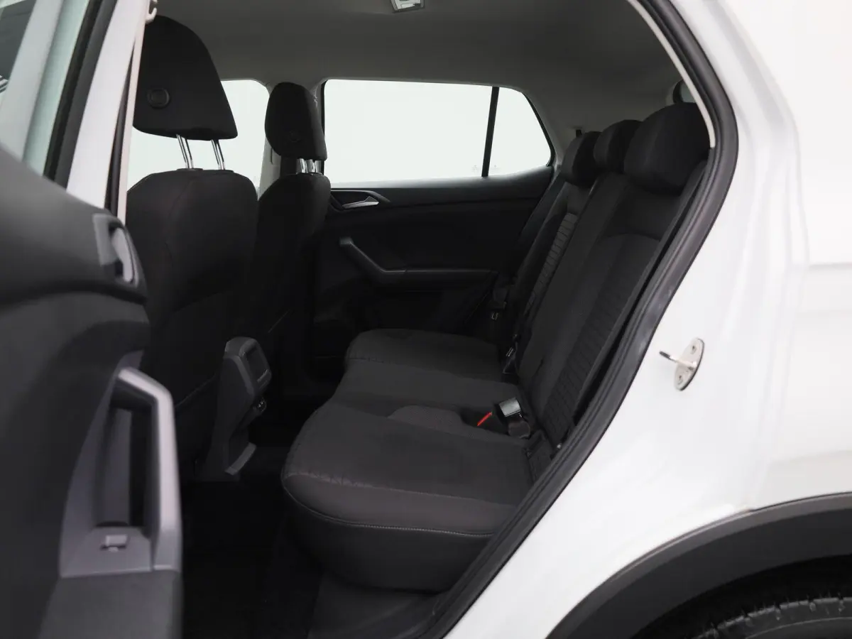 1.0 TSI Life 95 PK | Trekhaak | Airco | Apple Carplay | Android Auto | Adaptive Cruise Control | Lichtmetalen velgen |