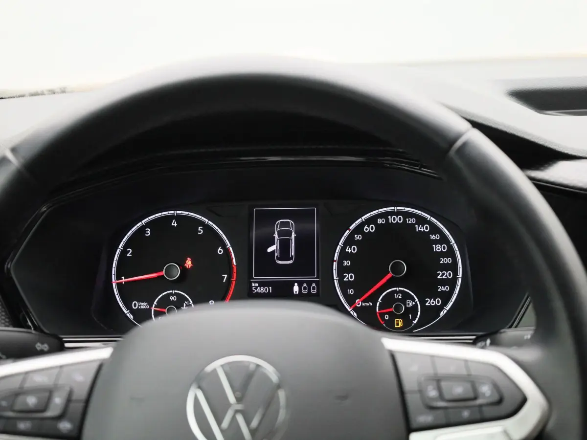 1.0 TSI Life 95 PK | Trekhaak | Airco | Apple Carplay | Android Auto | Adaptive Cruise Control | Lichtmetalen velgen |