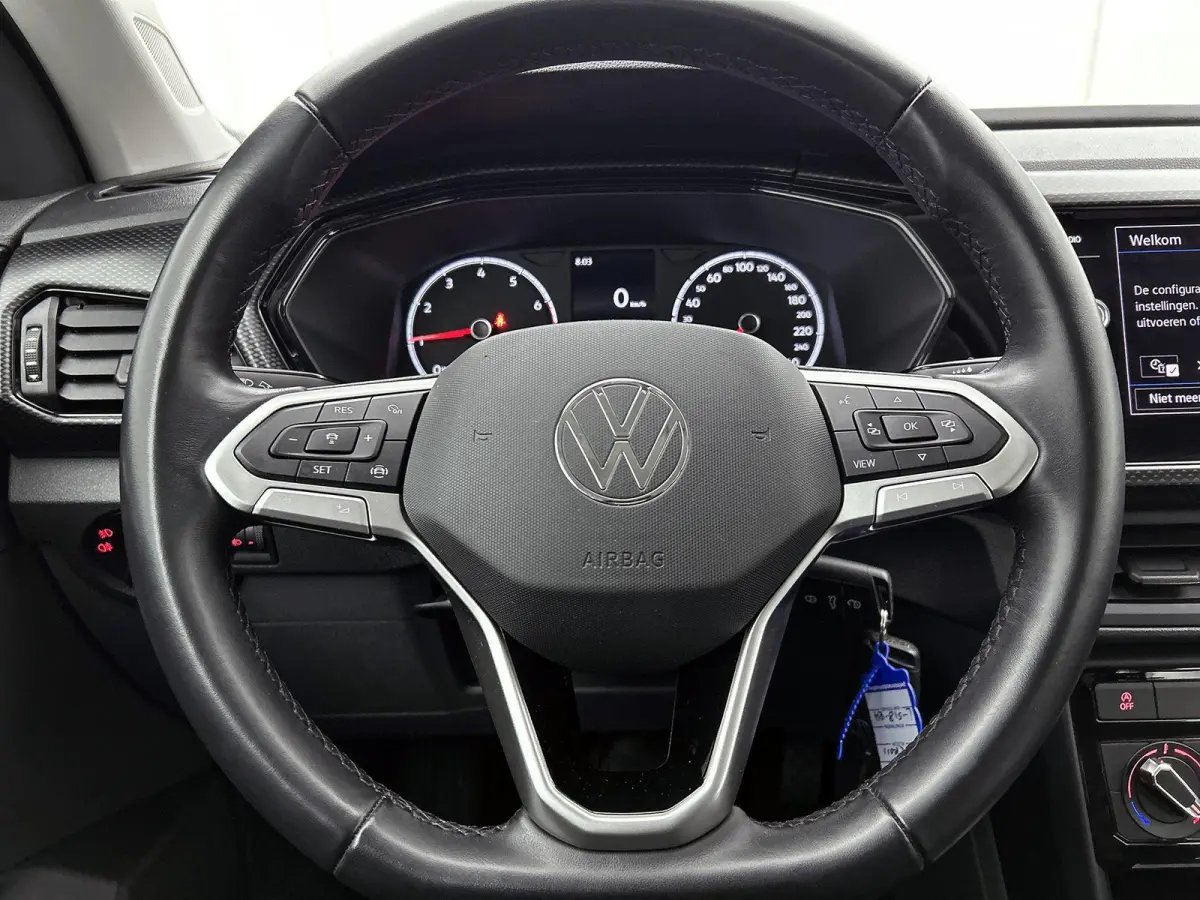 1.0 TSI Life 95 PK | Trekhaak | Airco | Apple Carplay | Android Auto | Adaptive Cruise Control | Lichtmetalen velgen |