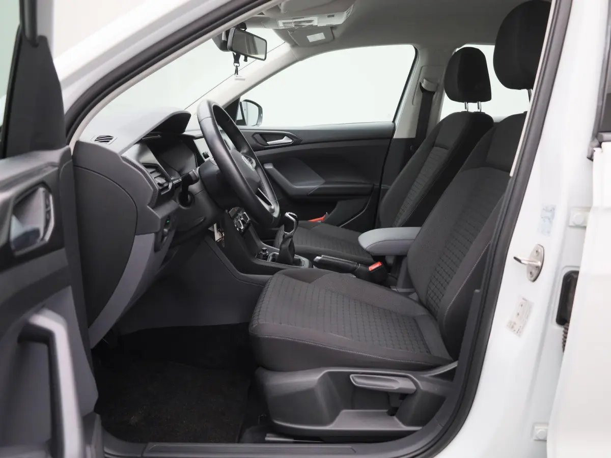 1.0 TSI Life 95 PK | Trekhaak | Airco | Apple Carplay | Android Auto | Adaptive Cruise Control | Lichtmetalen velgen |