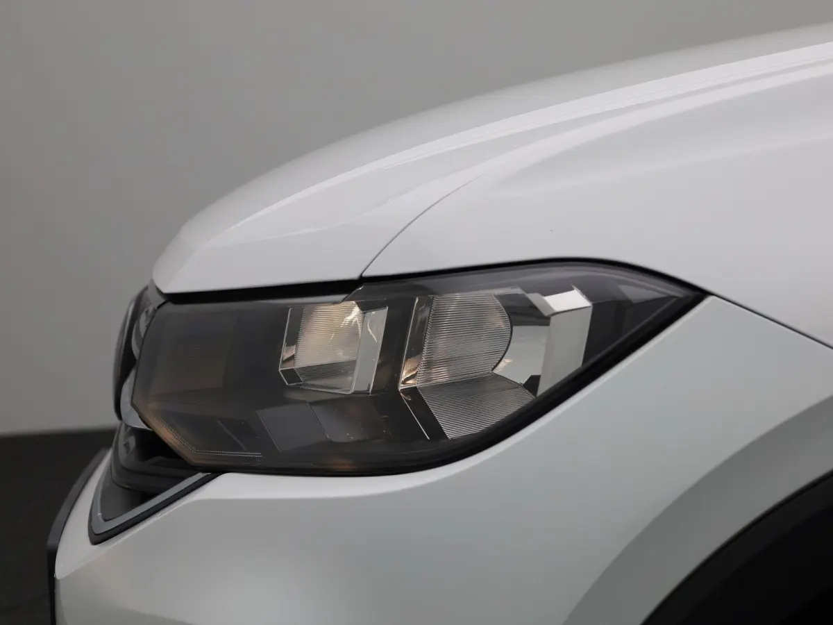 1.0 TSI Life 95 PK | Trekhaak | Airco | Apple Carplay | Android Auto | Adaptive Cruise Control | Lichtmetalen velgen |