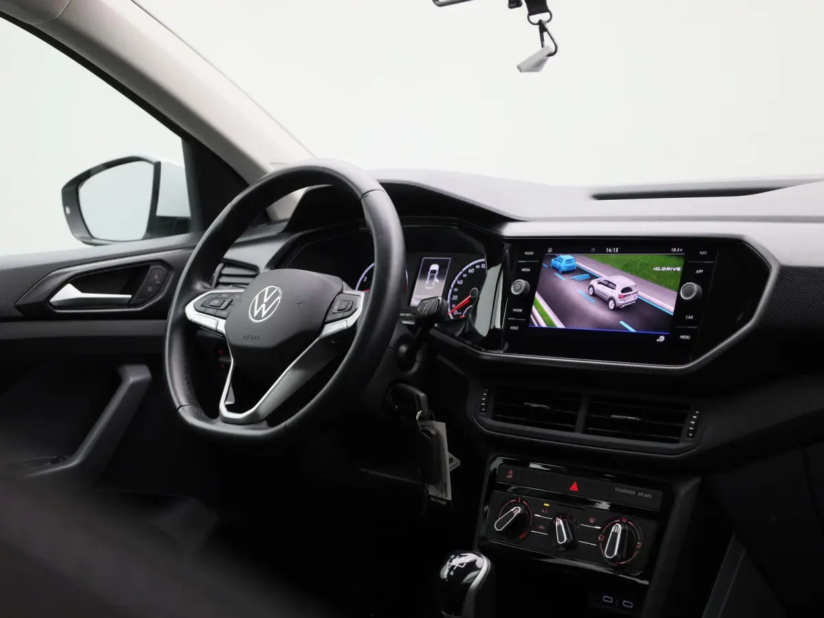 1.0 TSI Life 95 PK | Trekhaak | Airco | Apple Carplay | Android Auto | Adaptive Cruise Control | Lichtmetalen velgen |