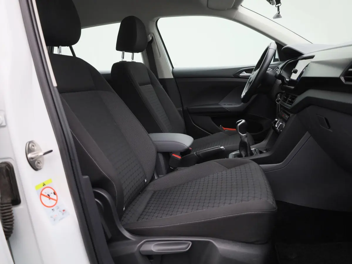1.0 TSI Life 95 PK | Trekhaak | Airco | Apple Carplay | Android Auto | Adaptive Cruise Control | Lichtmetalen velgen |