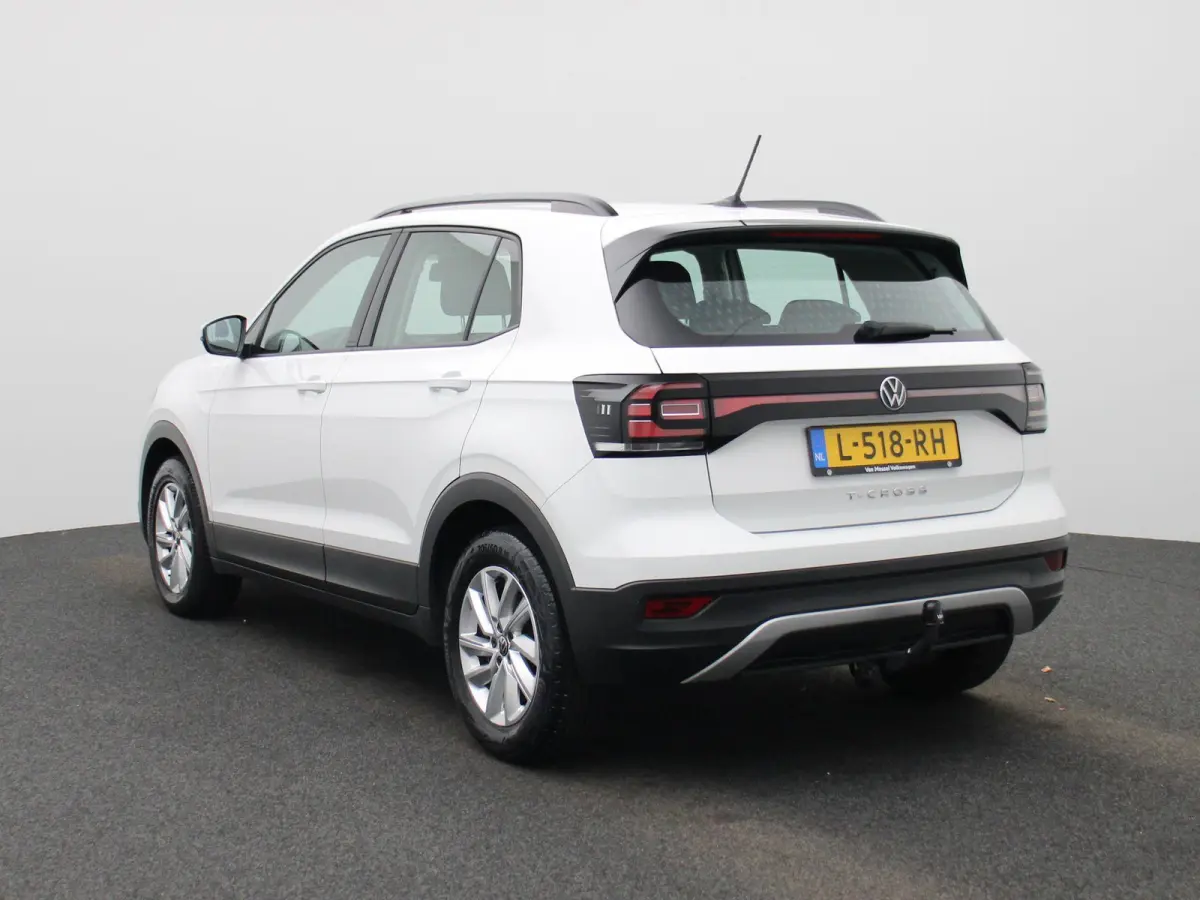1.0 TSI Life 95 PK | Trekhaak | Airco | Apple Carplay | Android Auto | Adaptive Cruise Control | Lichtmetalen velgen |
