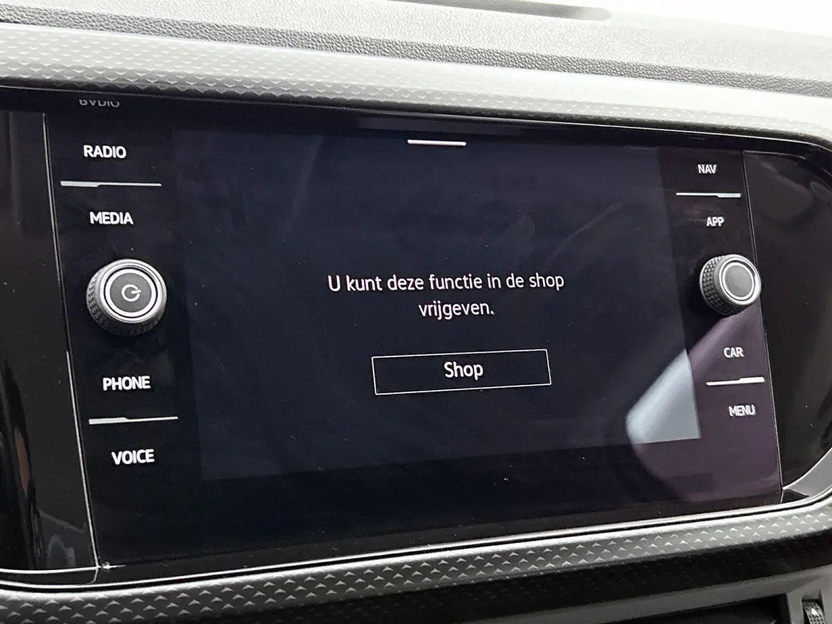 1.0 TSI Life 95 PK | Trekhaak | Airco | Apple Carplay | Android Auto | Adaptive Cruise Control | Lichtmetalen velgen |