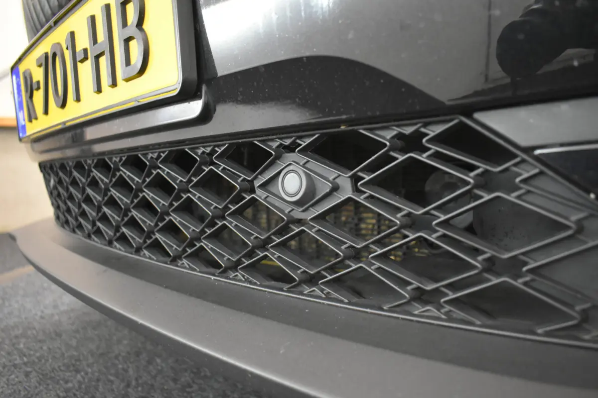 80 Camera 204 PK El aKlep+ Trekhaak Keyless Carplay