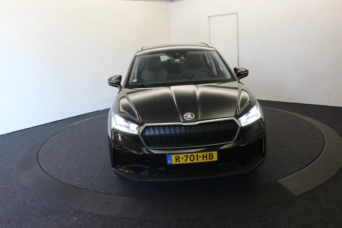 80 Camera 204 PK El aKlep+ Trekhaak Keyless Carplay
