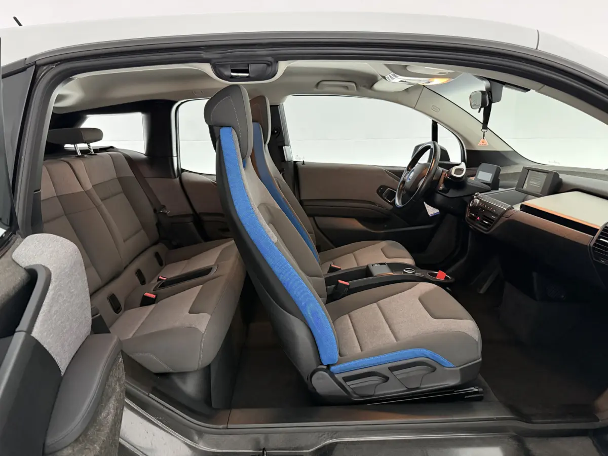 Basis 94Ah 33 kWh | Virtual | Navi | Parkeersens. | LED | NAP