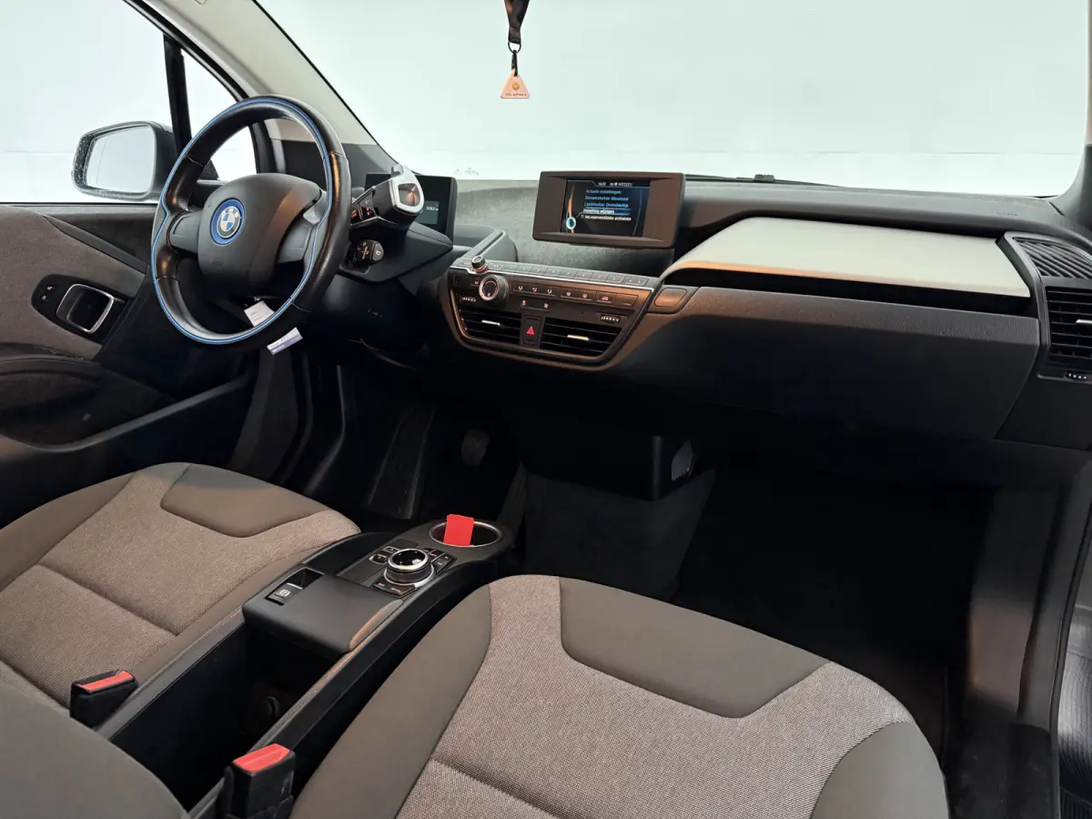 Basis 94Ah 33 kWh | Virtual | Navi | Parkeersens. | LED | NAP