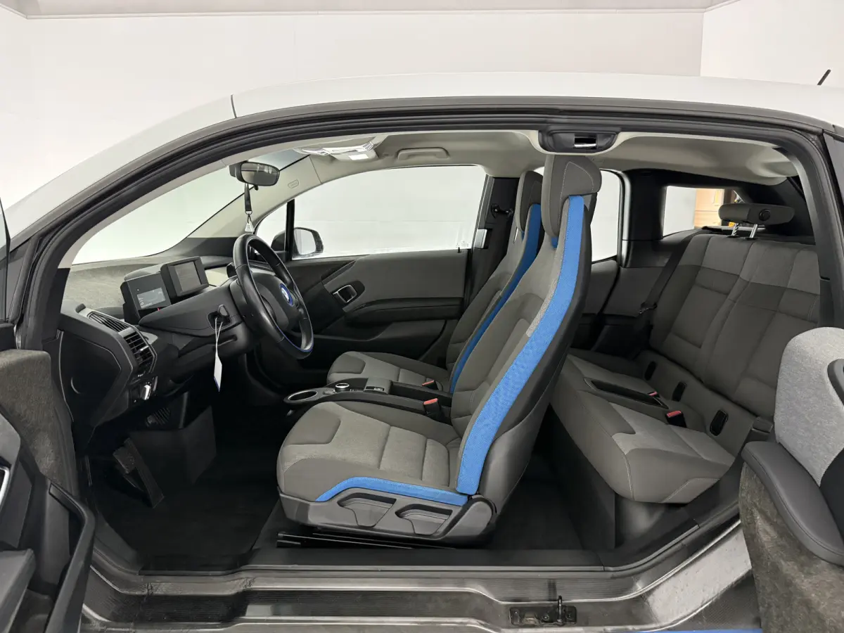 Basis 94Ah 33 kWh | Virtual | Navi | Parkeersens. | LED | NAP