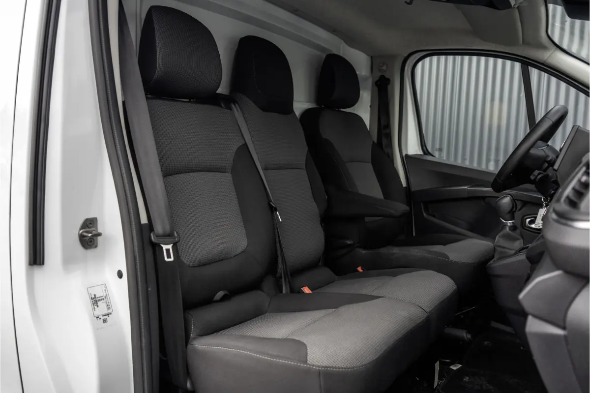**dCi | L2H1 | Automaat | 150 PK | LED | Cruise | Airco | PDC | Euro 6**