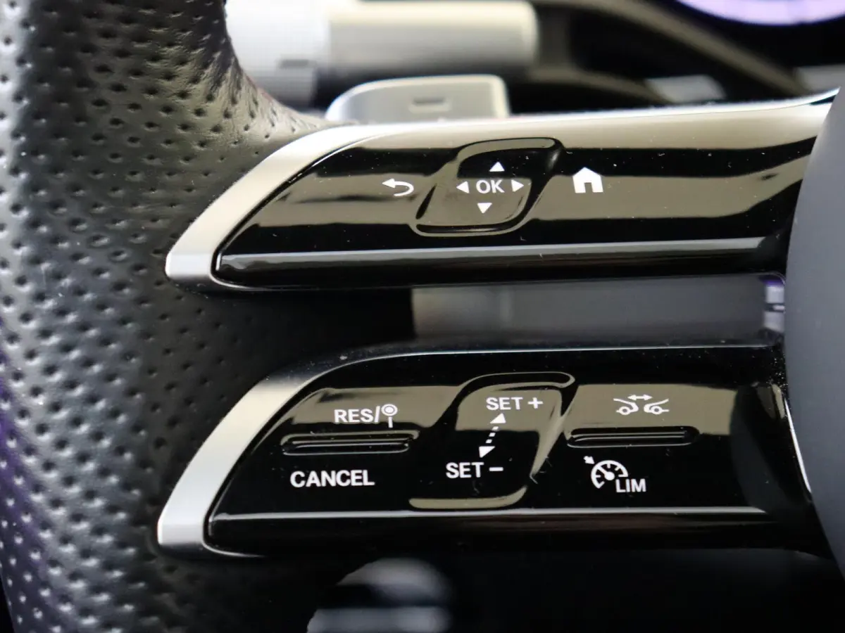 580 e 4MATIC Lang AMG Line / Panoramadak/ Night/ 20 inch/ Burmester 3D/ Nappa/ Stoelverwarming V+A