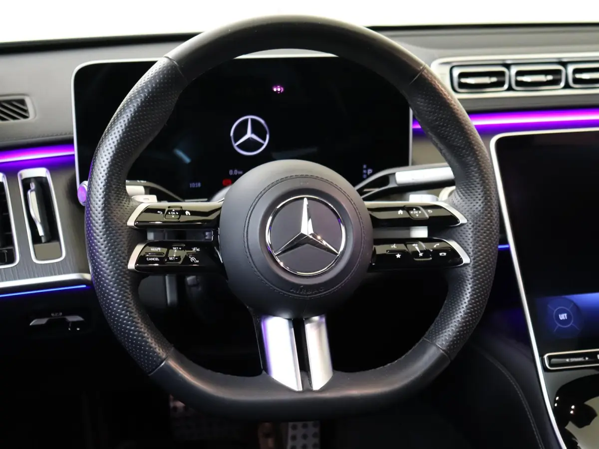 580 e 4MATIC Lang AMG Line / Panoramadak/ Night/ 20 inch/ Burmester 3D/ Nappa/ Stoelverwarming V+A